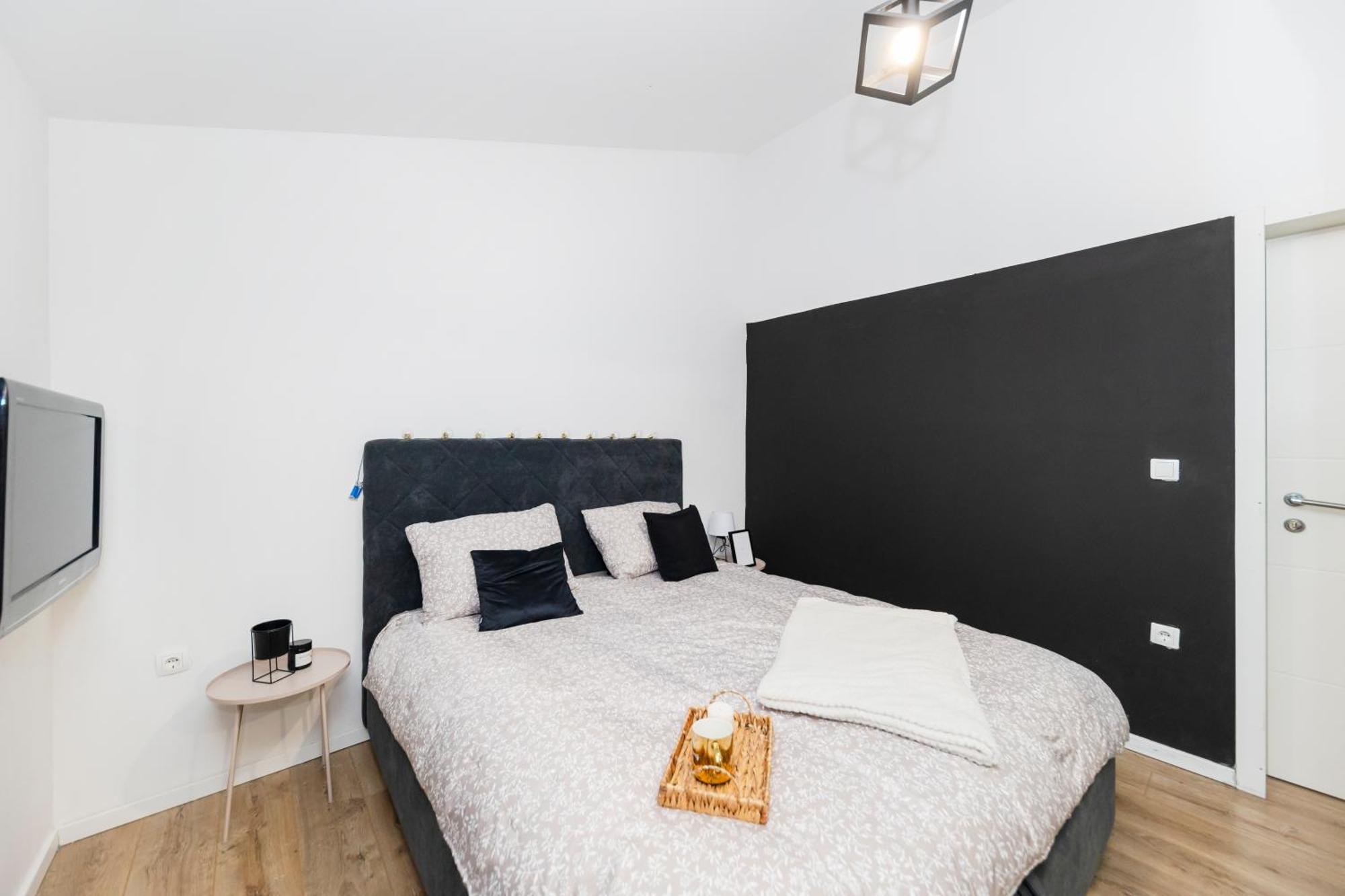 Apartament Fancy In Peaceful Area - *